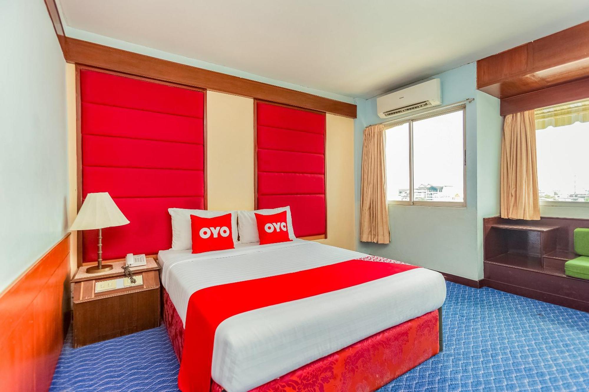 Oyo 441 Grand Thara Hotel Σούρατ Τανί Εξωτερικό φωτογραφία