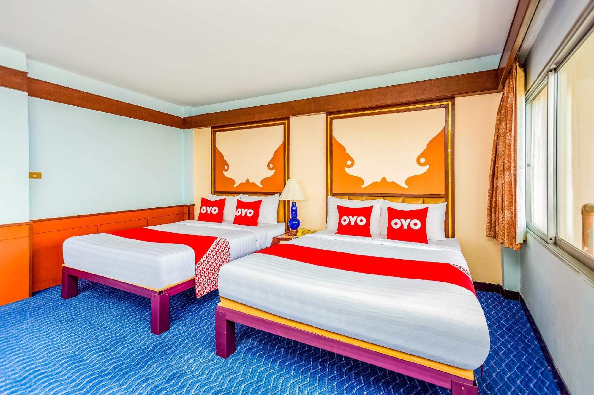 Oyo 441 Grand Thara Hotel Σούρατ Τανί Εξωτερικό φωτογραφία