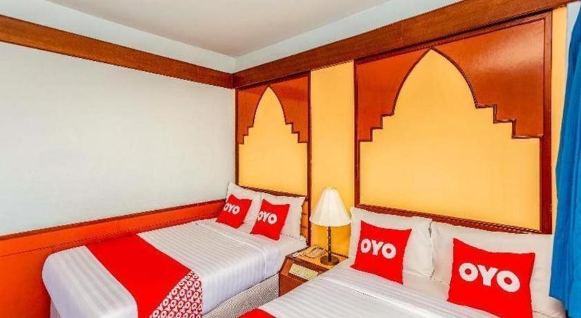 Oyo 441 Grand Thara Hotel Σούρατ Τανί Εξωτερικό φωτογραφία